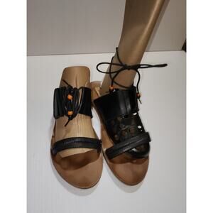 SZ 10 Steve Madden Black Leather Ankle Wrap Lace Up Sandals